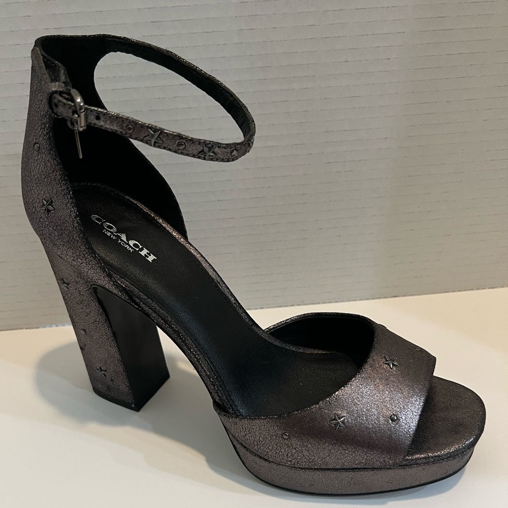 Coach Margharita Gunmetal Star Metallic. Size 10